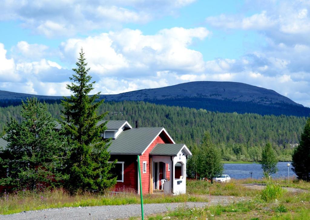 Talo Yllaes Villa Äkäslompolo Exterior foto